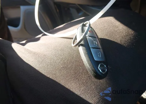 2015 Nissan Pathfinder S from USA, damaged, VIN 5N1AR2MM7FC687337